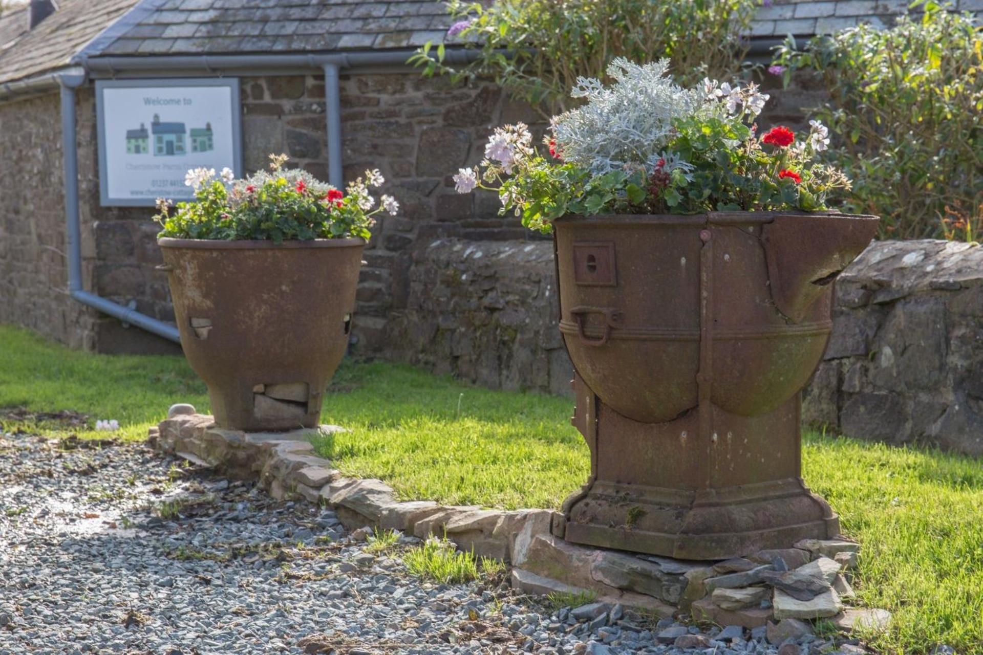 The Stables Villa Hartland Bagian luar foto